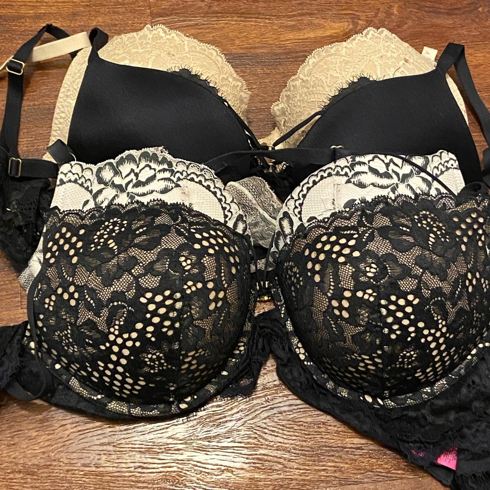 LaSenza 34 D Bra Lot